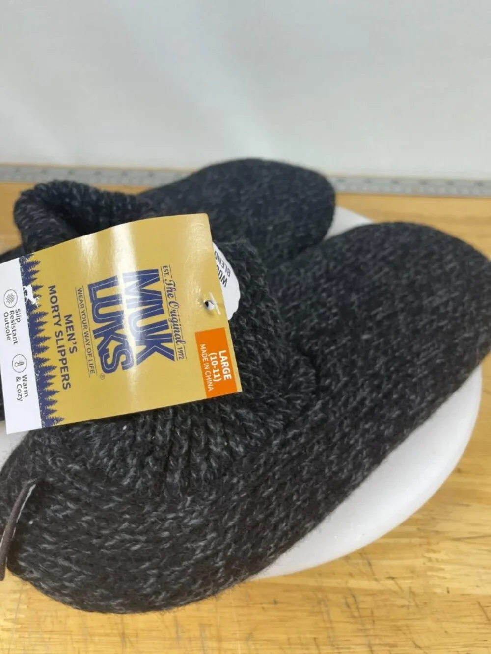 Muk Luks Morty Slippers Mens L 10-11 Black Knit Cozy Slip Resistant New
